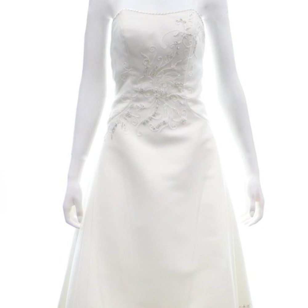 MATTHEW CHRISTOPHER STRAPLESS WEDDING DRESS SIZE 6